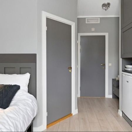 شقة Comfy Studio Near Airport غاردرموان المظهر الخارجي الصورة